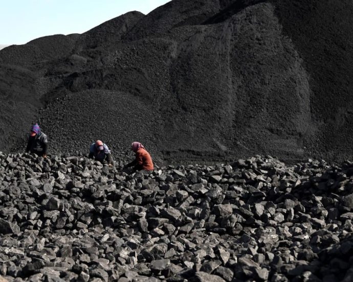 Two separate coal mine accidents kill 12 in China