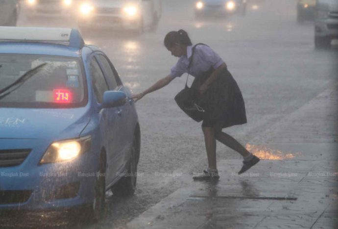 Weather warning: summer storms, high temperatures