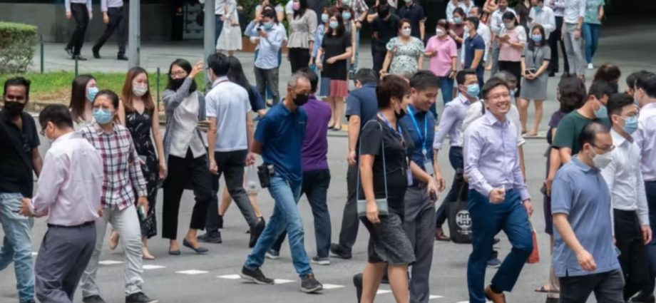 1 in 10 Singapore companies ready to consider employees’ requests for job sharing