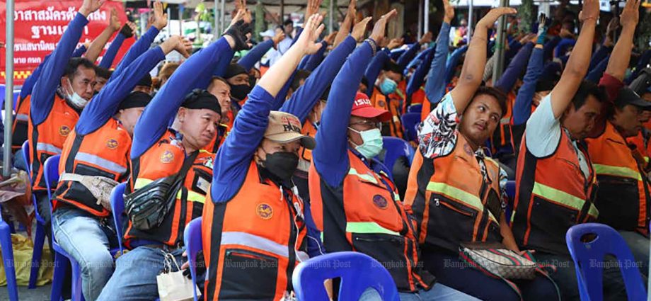 Air pollution takes toll on motorcycle taxis