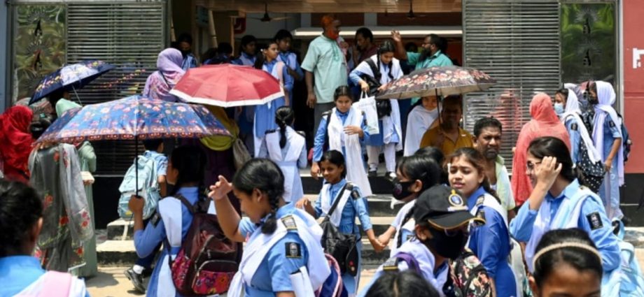 Bangladesh reopens schools despite heat alert