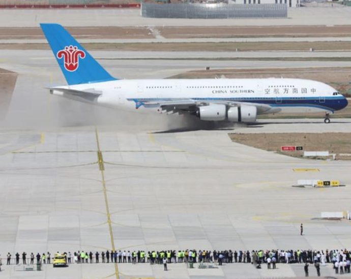 China Southern Airlines to add 17 international routes