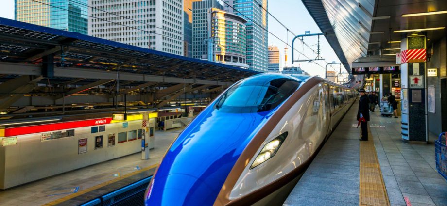 Commentary: Is the shine coming off Japan’s bullet trains?