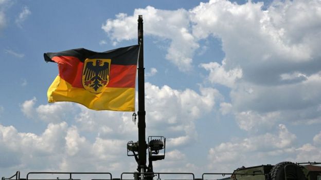 Germany spying: Three suspected Chinese agents arrested