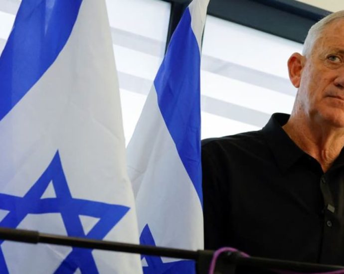 Israel war cabinet member Gantz calls for Sept elections