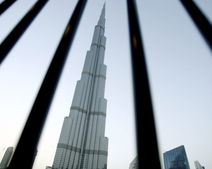 PM touts plan to build world’s tallest tower