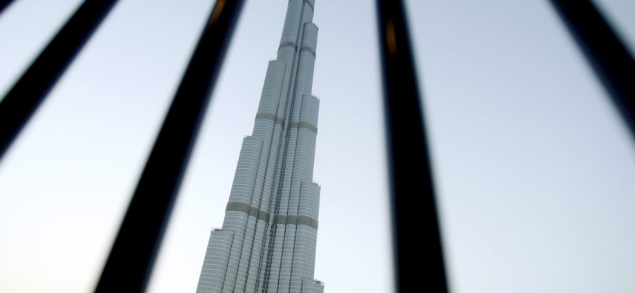 PM touts plan to build world’s tallest tower