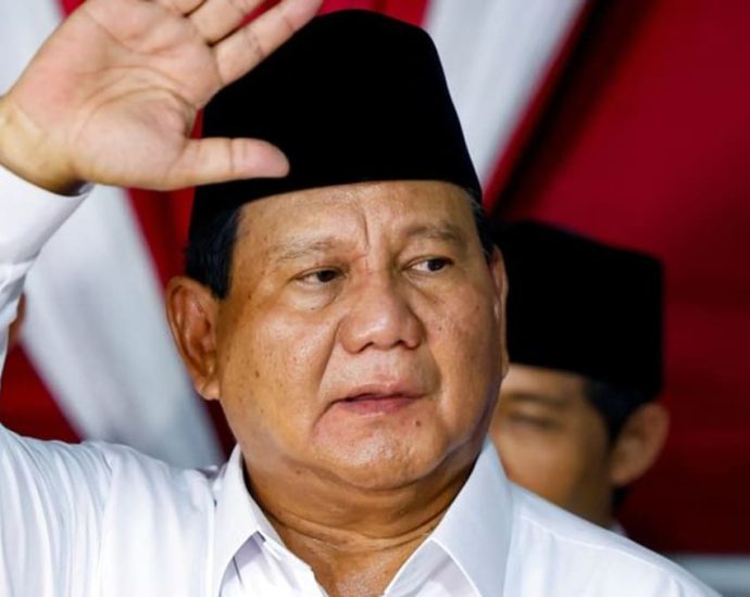 Prabowo vows to fight for all Indonesians, urges unity among political elites