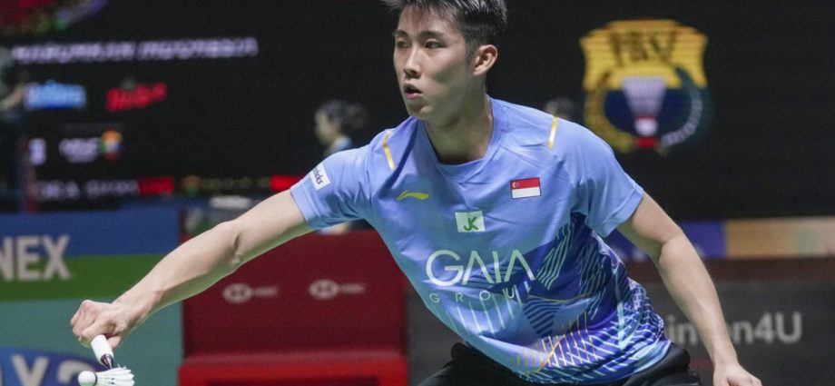 Singapore's Loh Kean Yew knocked out in first round of Badminton Asia Championships by Japan's Nishimoto