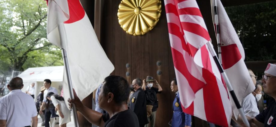 South Korea protests Japanese leaders’ offerings to Yasukuni shrine