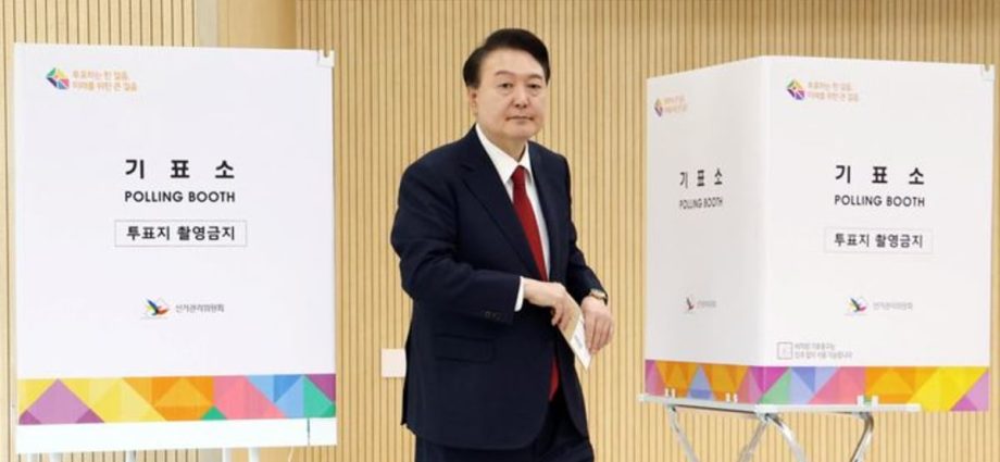 South Korea’s Yoon joins early voting ahead of parliamentary elections
