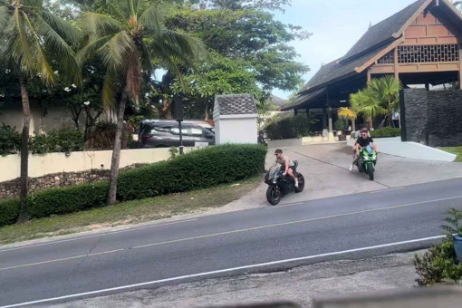 2 foreigners arrested for riding noisy big bikes on Samui