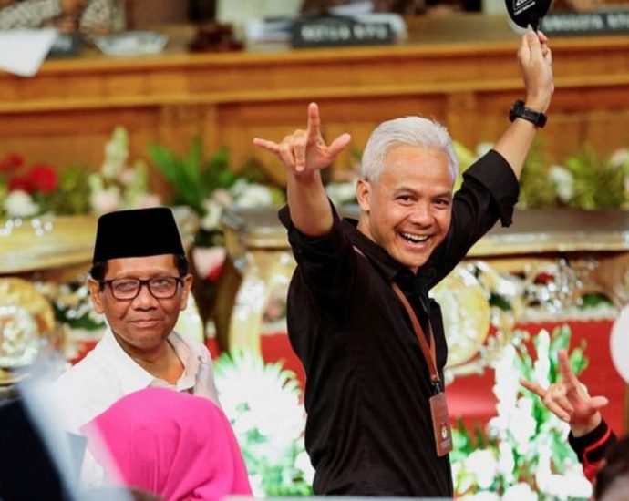 Former Indonesian presidential candidate Ganjar says will not join incoming Prabowo administration