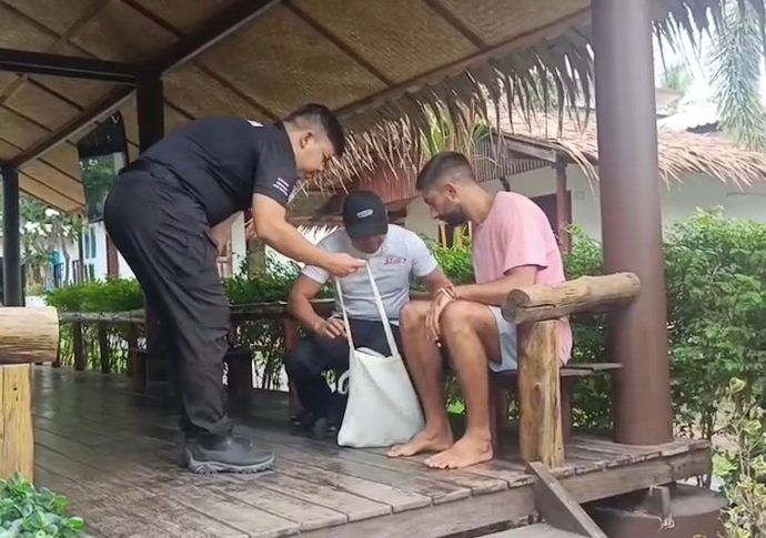 Illegal British tour guide arrested in Koh Phangan