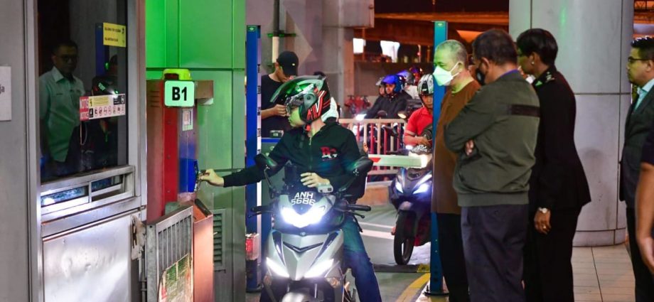 Johor to trial QR code immigration clearance from Jun 1, starting with Malaysians travelling by bus and motorbike