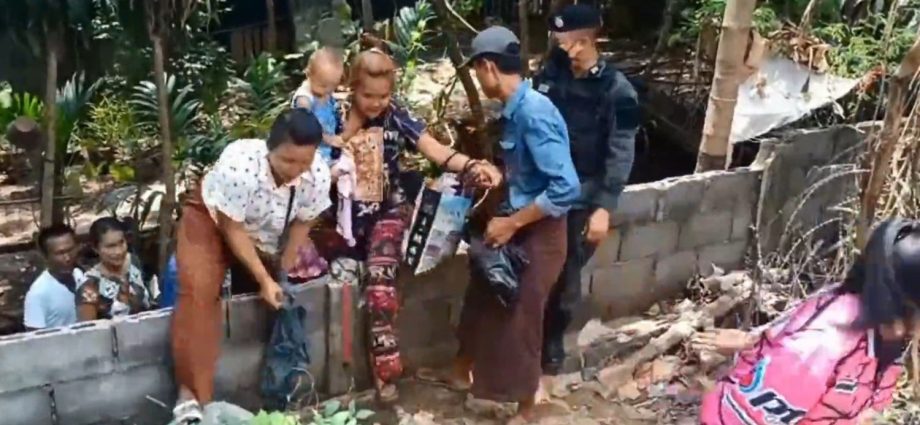Myanmar clash sends civilians fleeing into Kanchanaburi