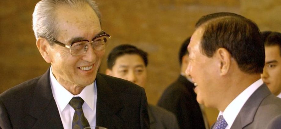 N.Korean propaganda chief who helped build the Kim dynasty dies