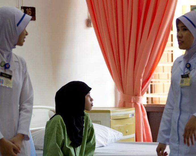 Nursing shortage in Malaysia to hit 60% by 2030, says health minister