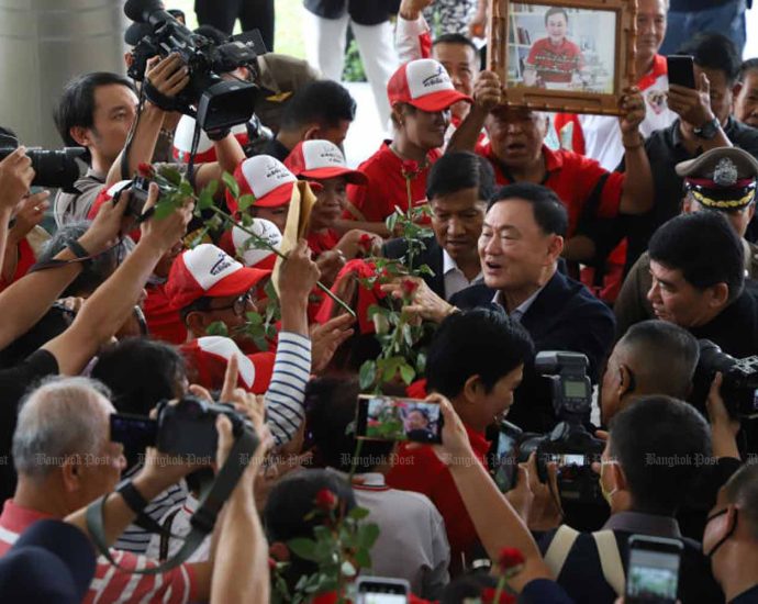 Paroled ex-MP says new charges abrogate Thaksin”s parole