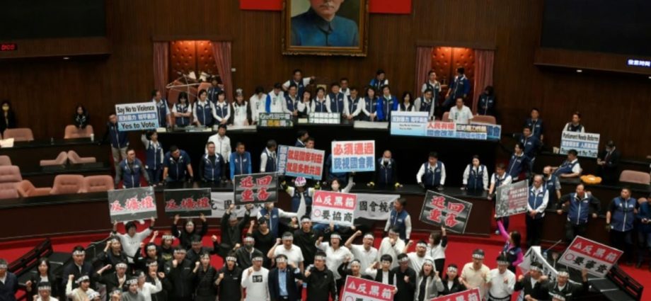 Taiwan parliament erupts in arguments at start of Lai's presidency
