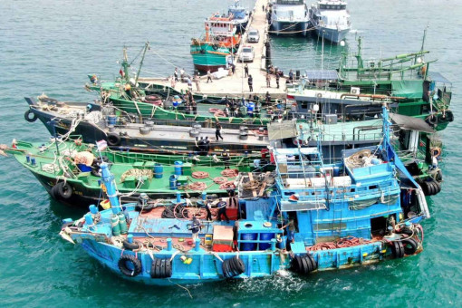 3 vessels carrying contraband diesel found near Malaysia