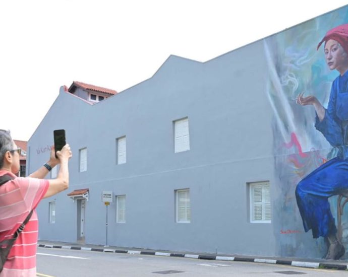 Commentary: The controversy over the Samsui woman mural is not just about art