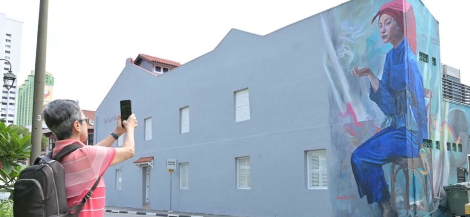 Commentary: The controversy over the Samsui woman mural is not just about art