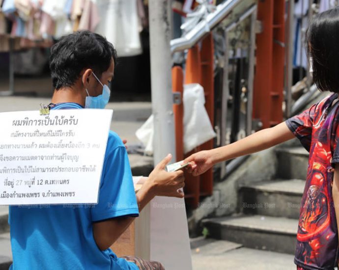 Don’t give to beggars, Varawut says