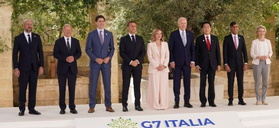 G7 summit turns to simmering tensions with China