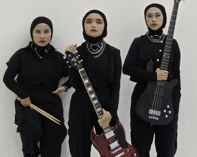 Heavy metal hijabi band Voice Of Baceprot on playing at this year’s Glastonbury Festival