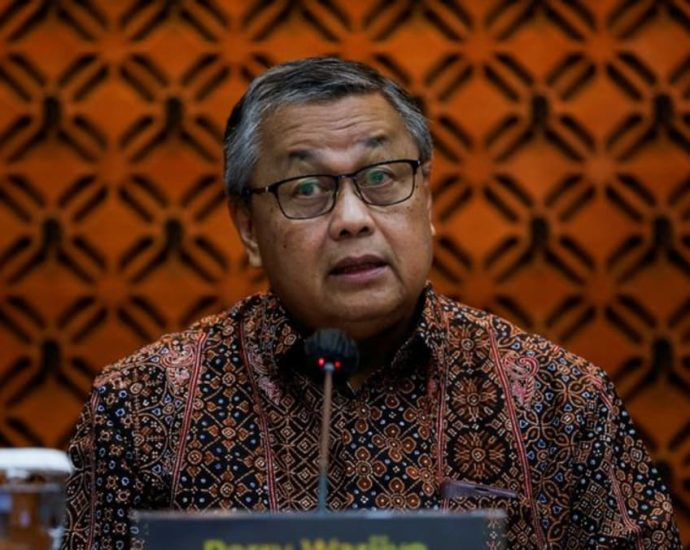 Indonesia central bank intervenes to defend faltering rupiah