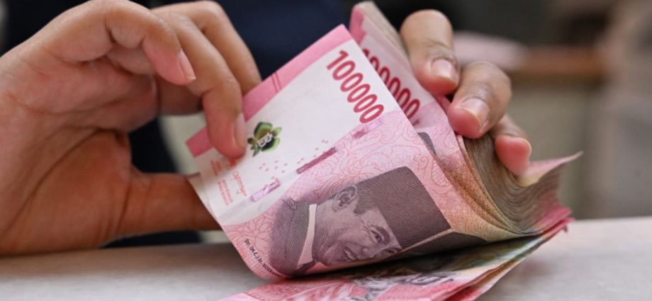 Indonesian agency blocks 5,000 bank accounts linked to online gambling; trillions of rupiah channelled overseas