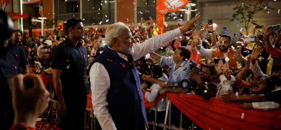 Japan congratulates Modi's alliance on India election win