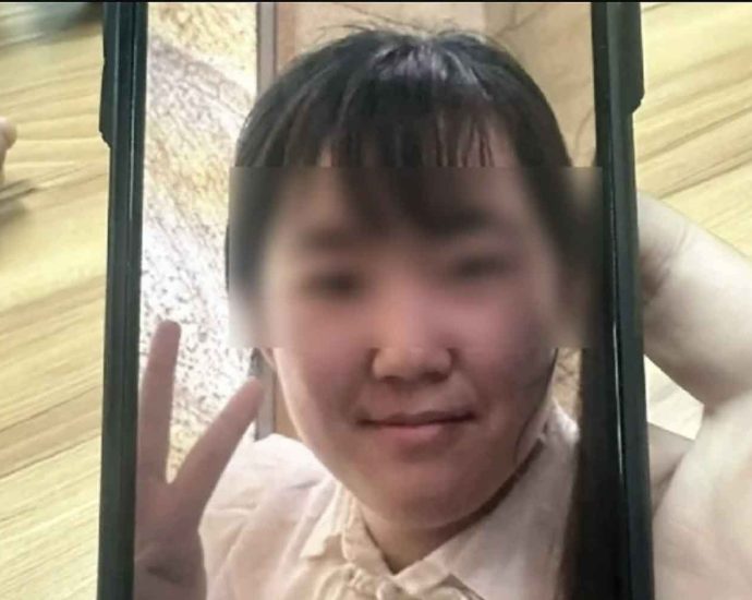 Missing Chinese woman found at a shopping mall