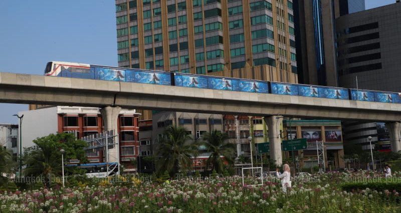 Plan to cap Greater Bangkok"s mass transit fares at 20 baht jolts forward