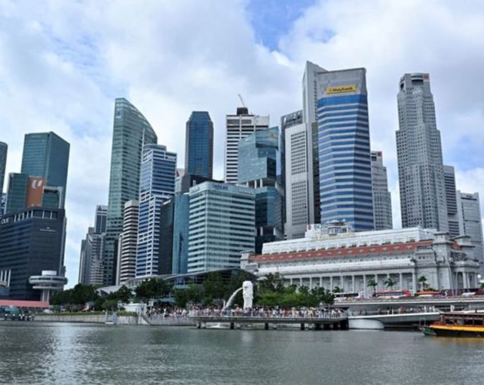 Singapore core inflation remains at 3.1% for third consecutive month