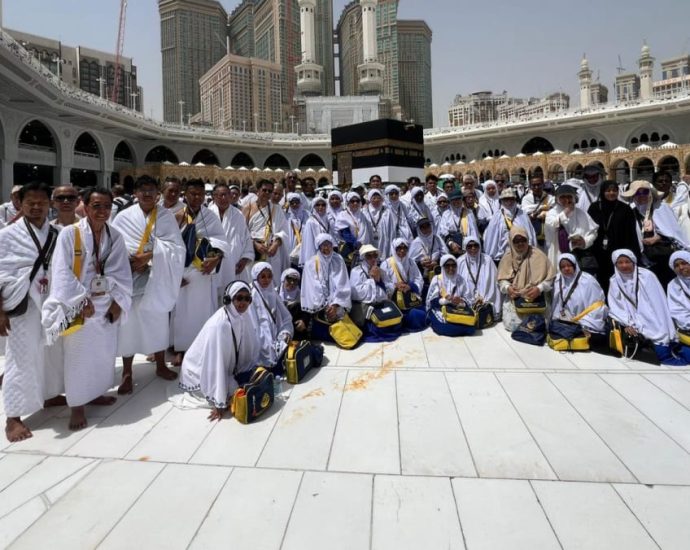 Singaporeans recall challenge of Haj pilgrimage in scorching heat that has resulted in over 1,000 deaths