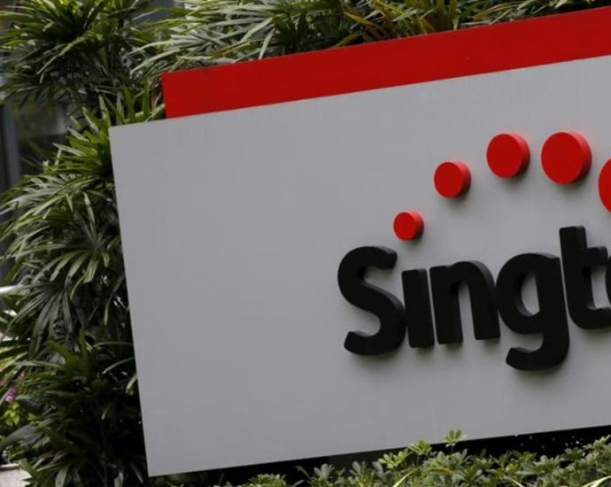 SingTel-KKR consortium to invest US.3 billion in ST Telemedia Global Data Centres