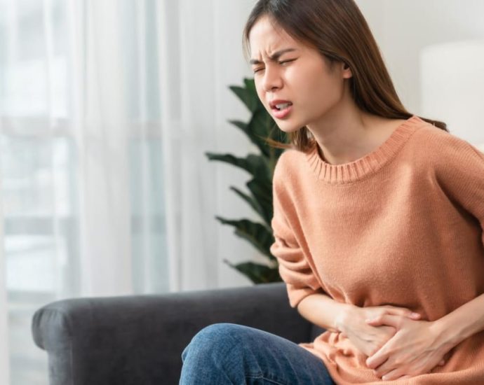 Stomach aches and diarrhoea: How can we tell if it’s food poisoning, IBS or irritable bowel disease?