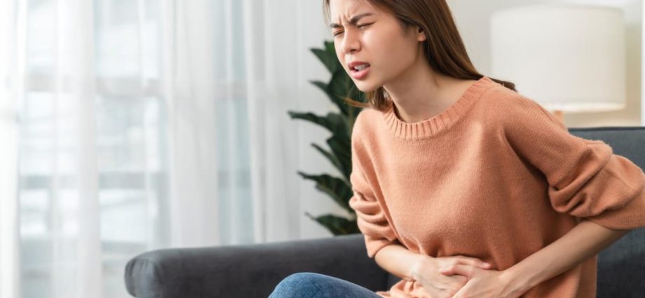 Stomach aches and diarrhoea: How can we tell if it’s food poisoning, IBS or irritable bowel disease?