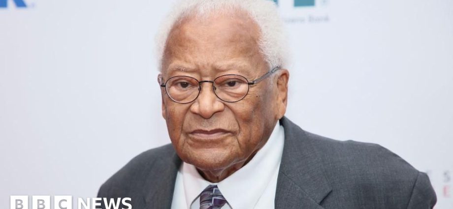 US civil rights hero James Lawson dies at 95