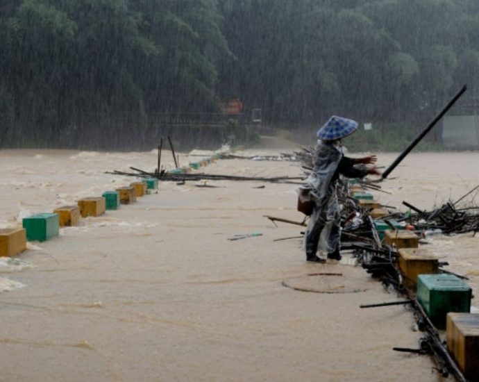 Xi flags ‘severe’ task of flood control as rains lash China