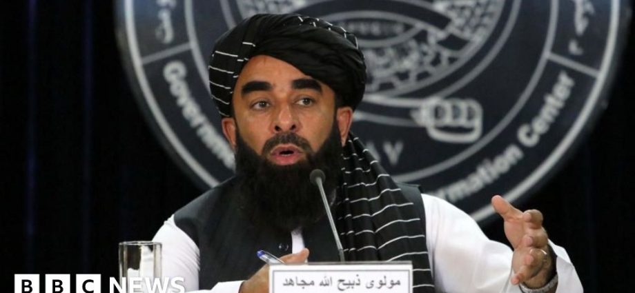 Afghanistan: Talks with the Taliban - no women allowed