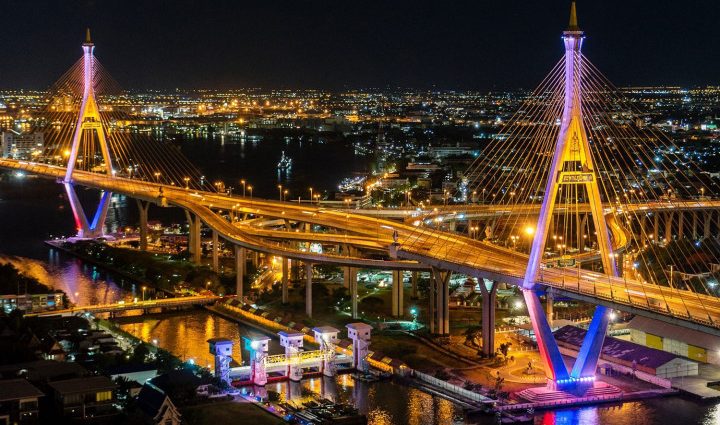 Bridges to be lit up for King”s birthday