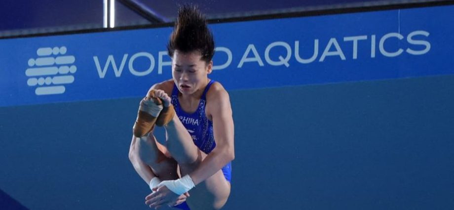 Dominant Chinese divers vie for golden sweep in Paris