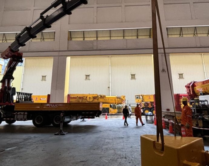 Lorry cranes must have stability system from 2025 to eliminate toppling risk