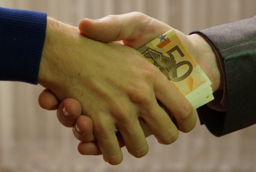 New bill to tackle bribery in state services