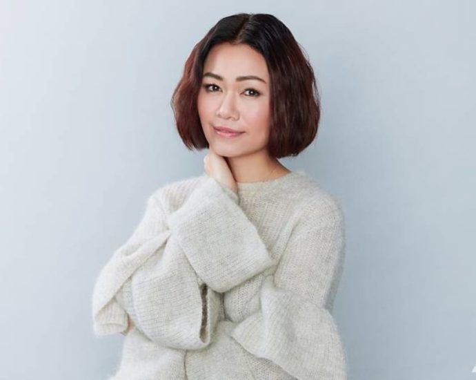 Singaporean singer Joanna Dong recovering from minor breast surgery after health scare