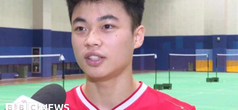 Zhang Zhijie: Chinese teen badminton player's death sparks outcry