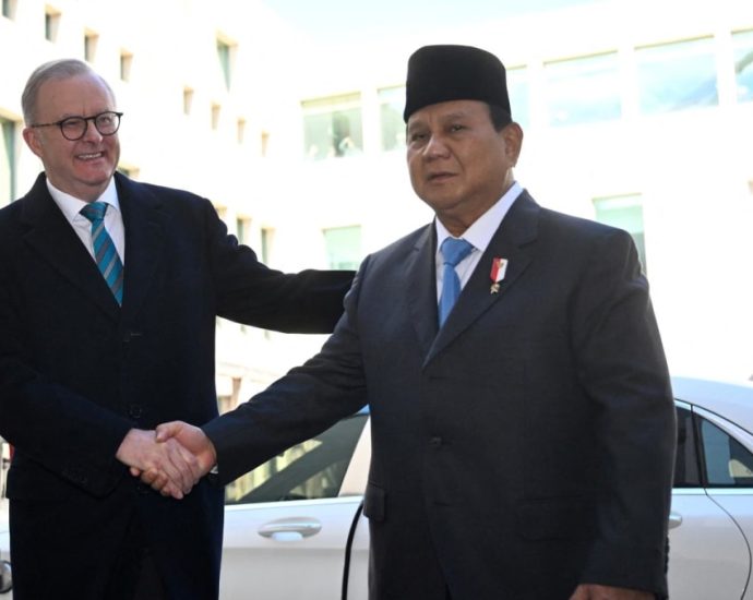 Australia and Indonesia seal treaty-level defence pact